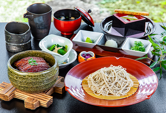 鰻まぶし飯と貴賓館蕎麦膳